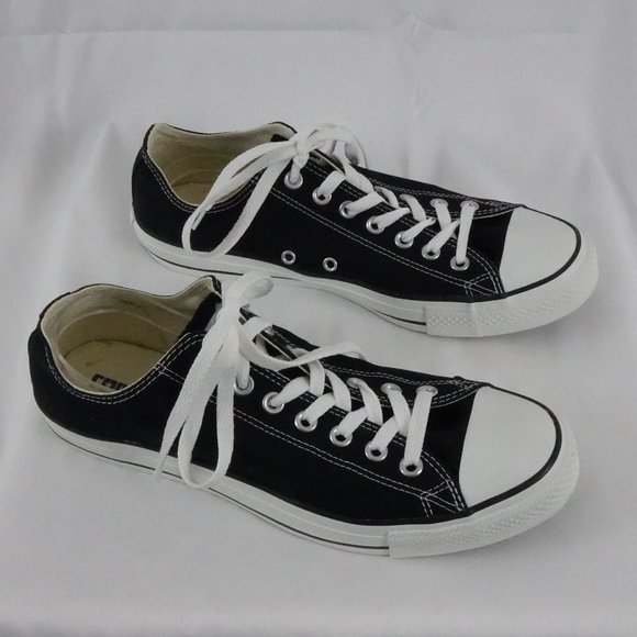 Converse Shoes, Mens 9.5, Womens 11.5 Unisex